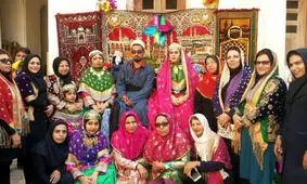 ثبت ملی لباس رخت گشاد او