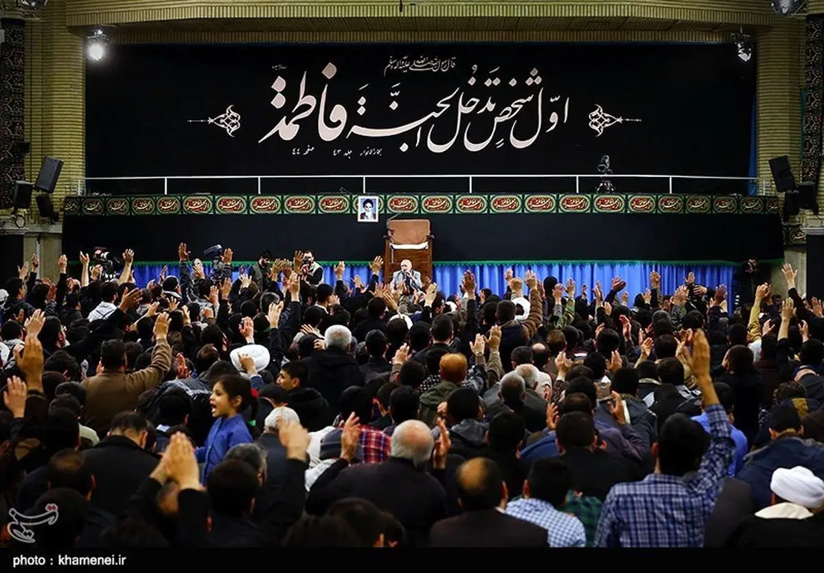 آغاز دومین شب مراسم عزاداری فاطمیه در حسینیه امام خمینی(ره)