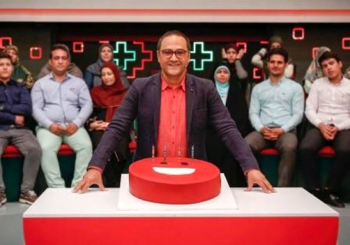 بازپخش برنامههای رامبد جوان متوقف شد