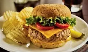طرز تهیه برگر بوقلمون با آویشن