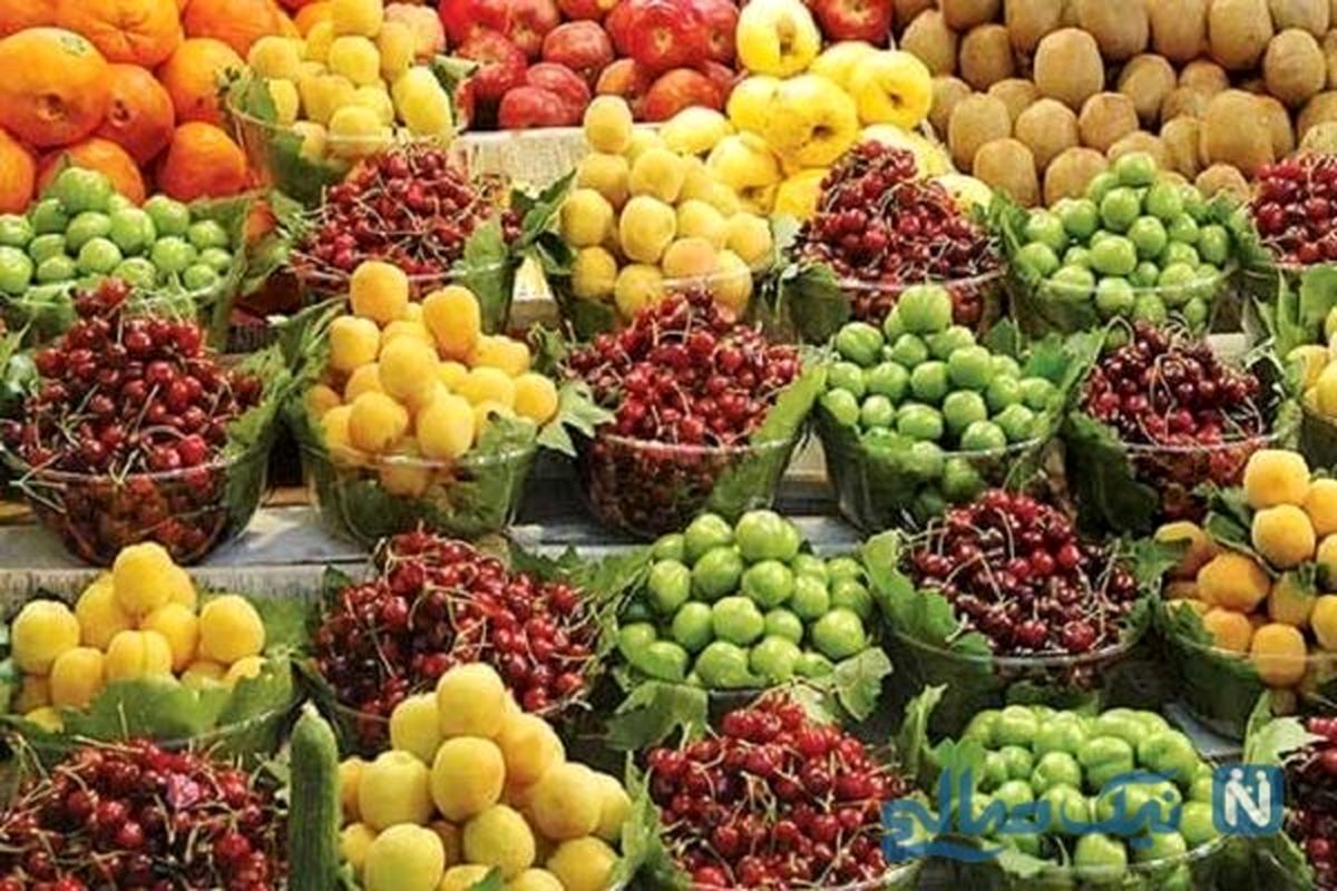 کاهش ۴۰ درصدی میوه‌های نوبرانه در بازار/ قیمت سیب زمینی تا یک ماه آینده در بازار متعادل می‌شود