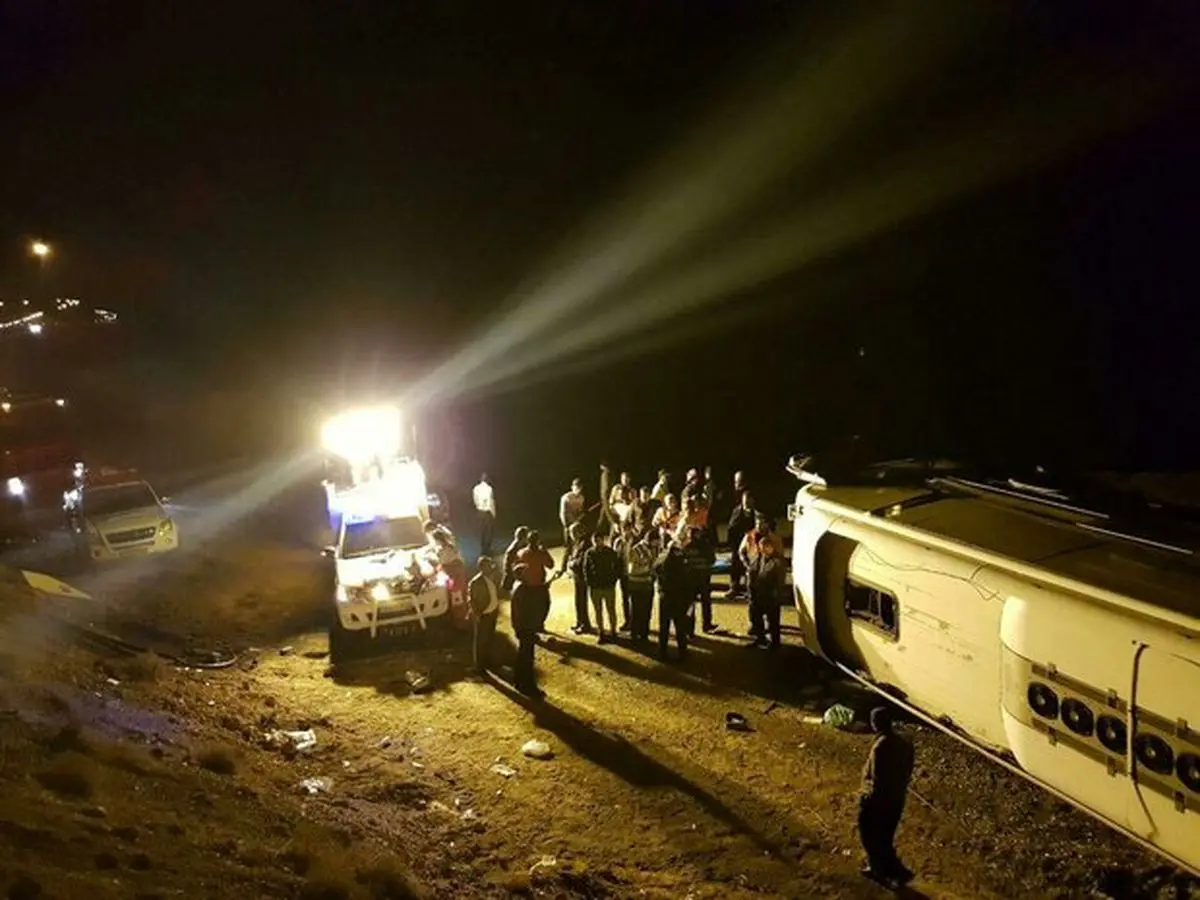 تعداد تلفات واژگونی اتوبوس در آزادراه تبریز- زنجان به ۳ نفر رسید