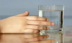 آیا شما هم آب می‌خورید و چاق می‌شوید؟!