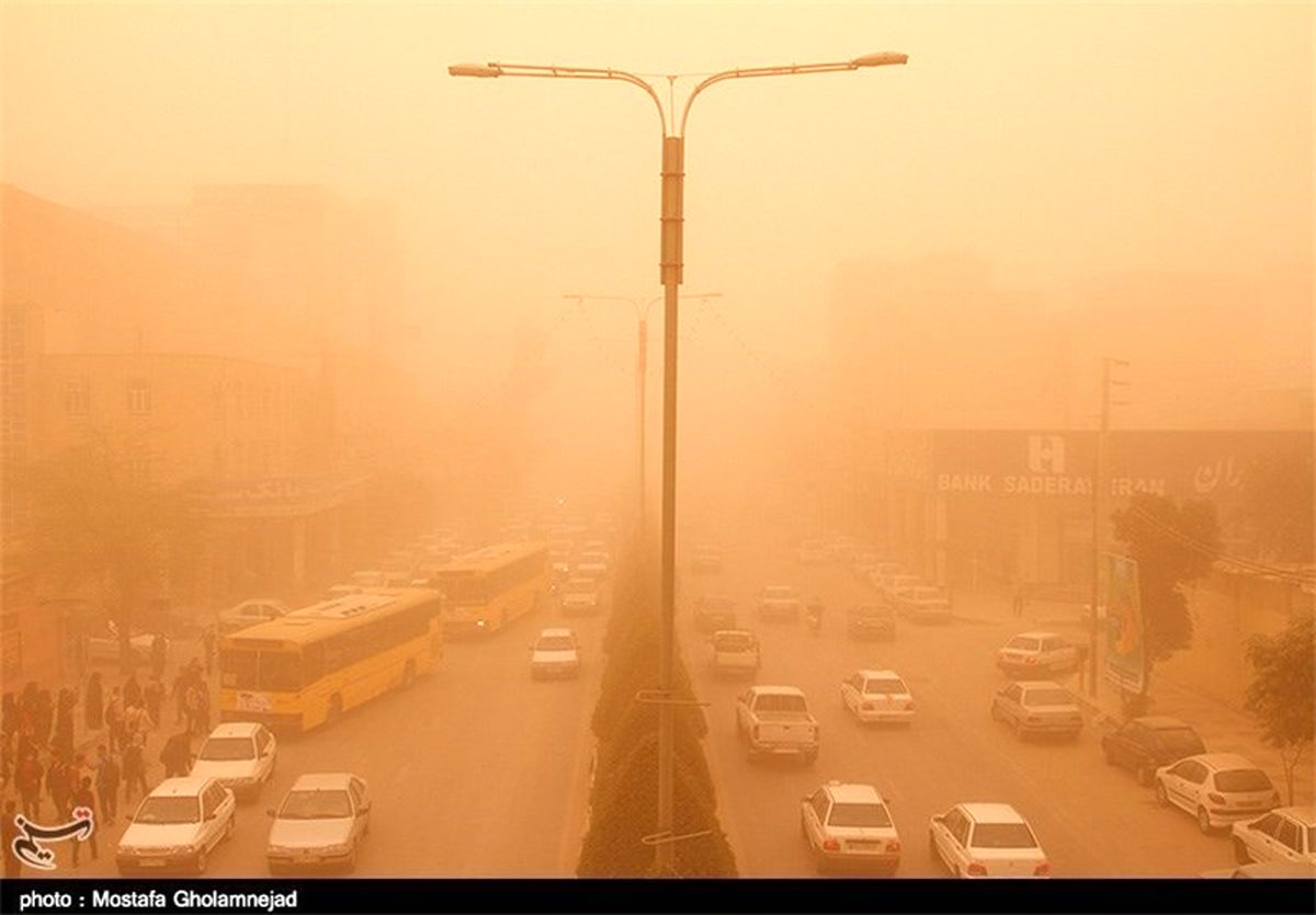 هجوم ریزگردها به آسمان اصفهان؛ شاخص‌های کیفیت هوا روی خط قرمز ایستاد
