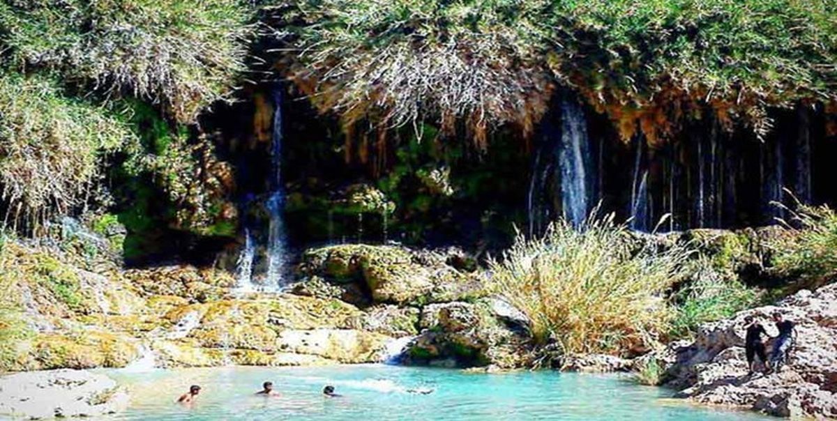 آبشاری با 4 نوع آب در نزدیکی داراب