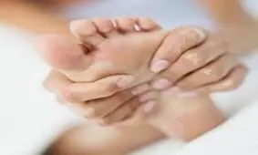 چرا دست و پاهایمان خواب می‌رود؟