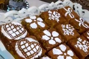 طرز تهیه کیک هویچ و گردو