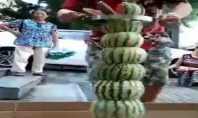 فصل تابستان و چند روش جذاب قاچ کردن هندوانه