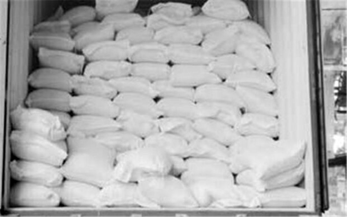 کشف ۲۵ تن آرد قاچاق در کرمانشاه