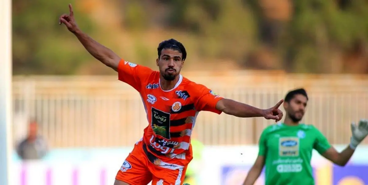 علی دشتی با استقلال به توافق رسید