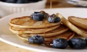 طرز تهیه پنکیک موز