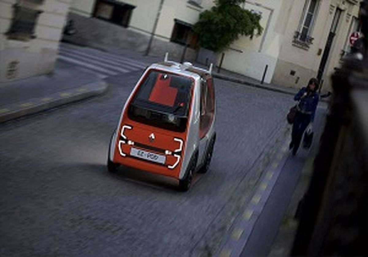 شاهکار فرانسوی ها در تولید کوچک ترین خودروی برقی + فیلم