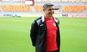 حاج‌باقر: قطبی ادعایی برای سرمربیگری پرسپولیس ندارد