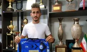 نمی‌گذاریم بلبلی برای استقلال بازی کند