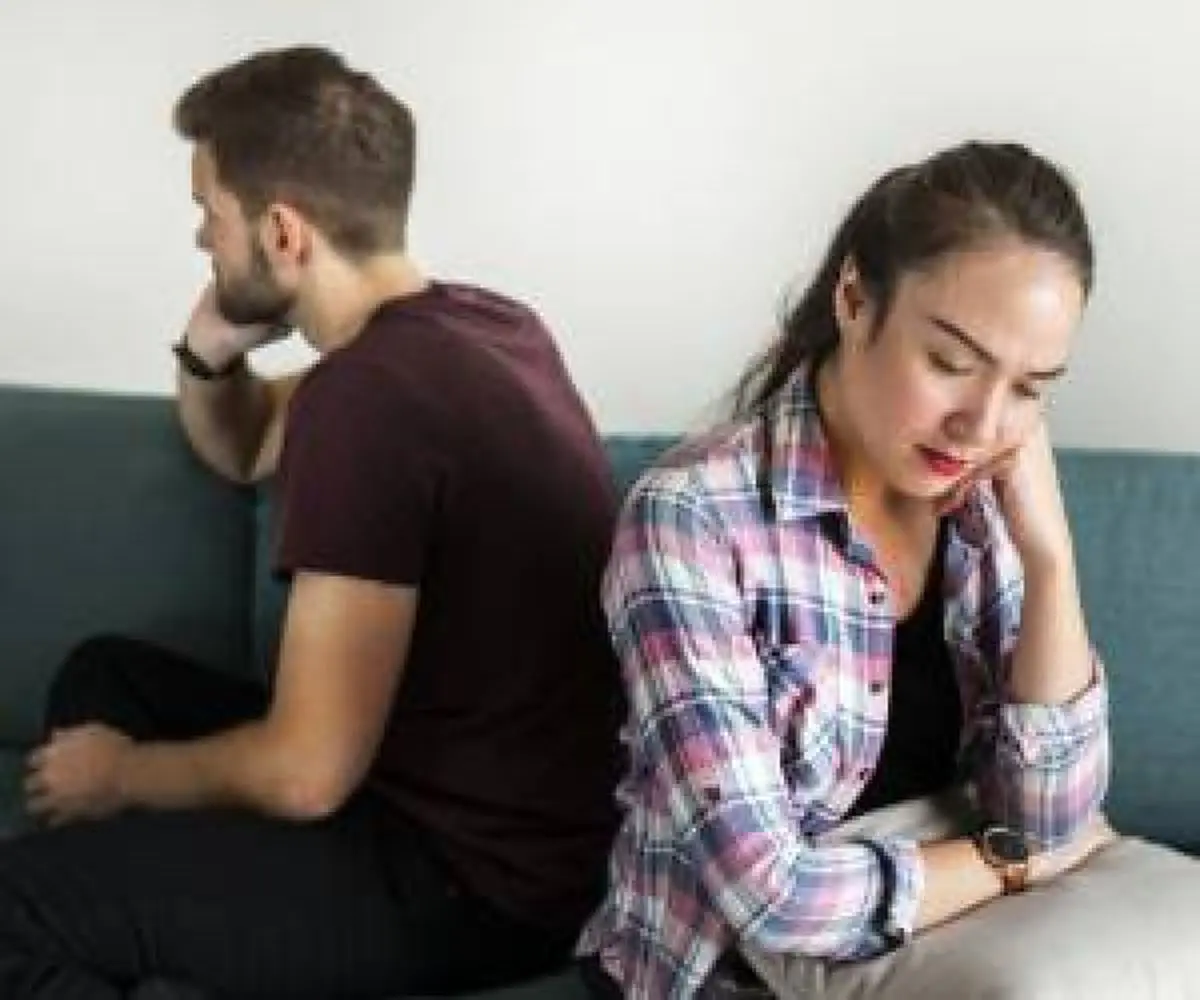 چه کارهایی باعث دلسردی همسرمان می‌شود؟