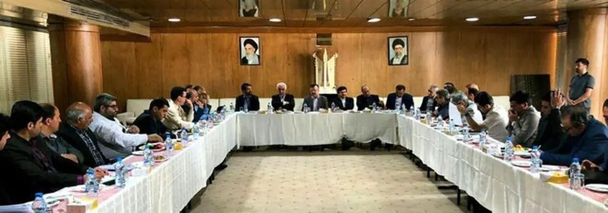 برگزاری جلسه فصل جدید لیگ برتر با حضور تاج و داورزنی