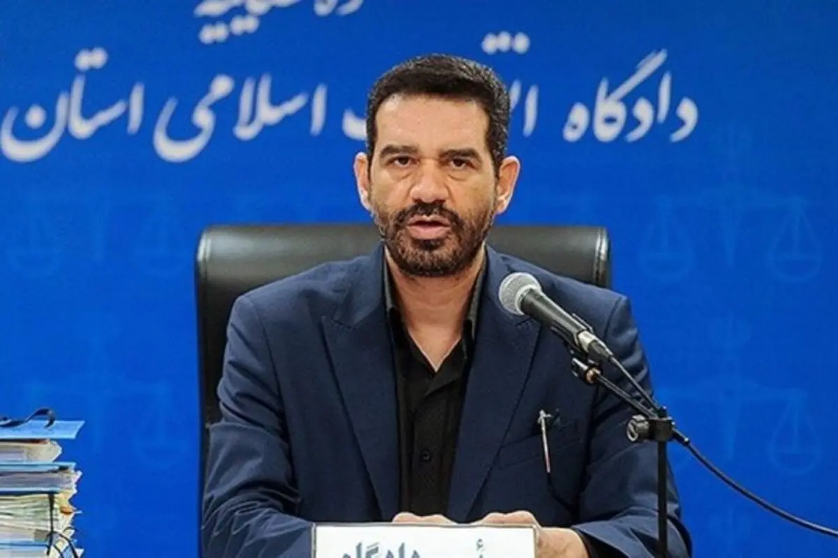 روایت متهم بانک سرمایه از مهمانی مبتذل حسین هدایتی برای همدستانش/ پشت پرده مطرح شدن نام علی پروین در دادگاه