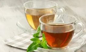 چای سیاه در برابر چای سبز؛ کدام سالم‌تر است؟