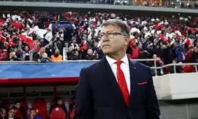 کریم، مربی یونانی را تأیید کرد!