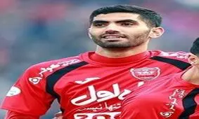 محمد انصاری در پرسپولیس ماندنی شد