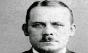 همه چیز درباره خون آشام هانوفر / مردی که توهم دراکولا بودن داشت