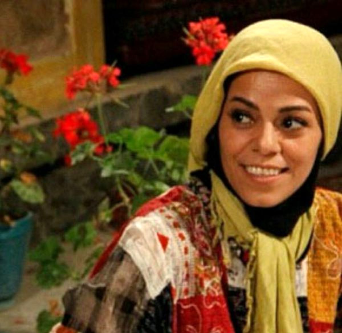 مهنوش صادقی: همسر رسمی مهدی هاشمی هستم + فیلم