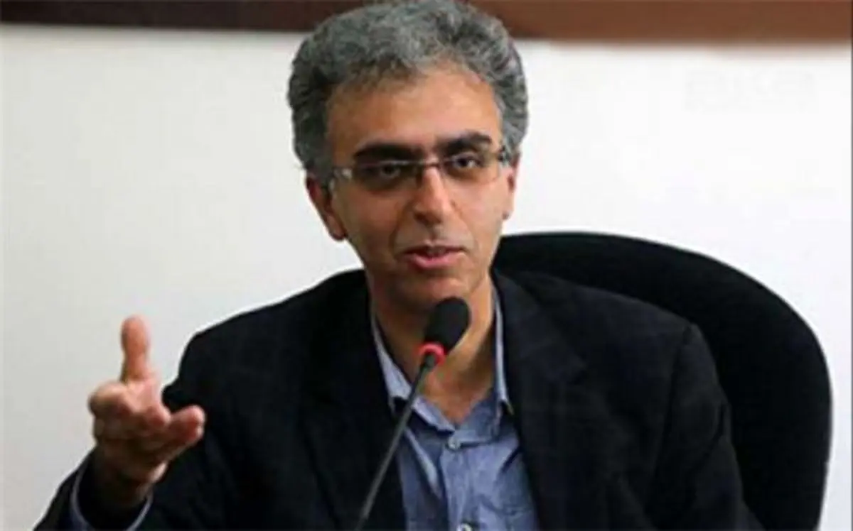 کنایه رضا رفیع به پیام‌رسان سروش/ واتساپ خر است!