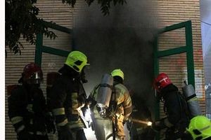 مهار آتش‌سوزی در پست برق فشار قوی در بلوار پیروزی مشهد