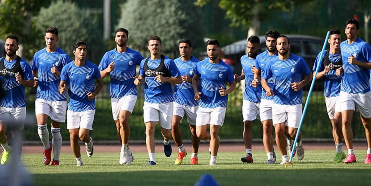 تمرین آمادگی جسمانی و هوازی استقلال در زمین تهرانسر