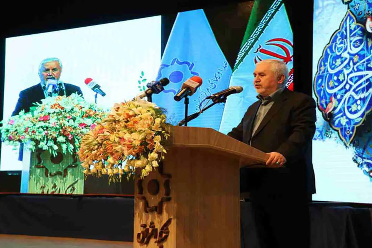 صداوسیمایی‌ها بیش از همه محتاج مراقبت از اعمال خود هستند