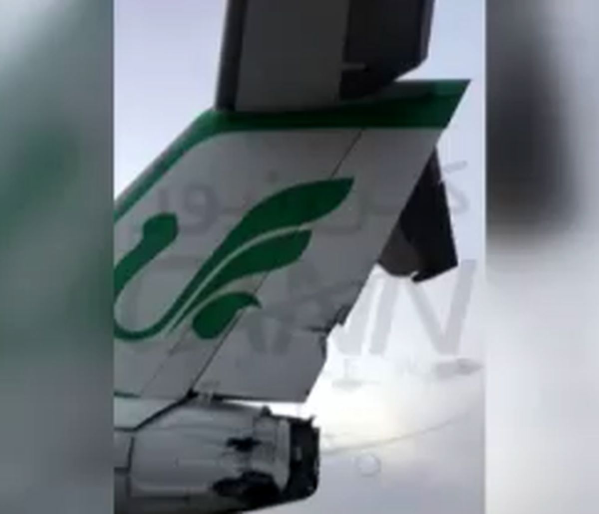 خسارت شدید طوفان مشهد به ناوگان هواپیمایی ایران+فیلم