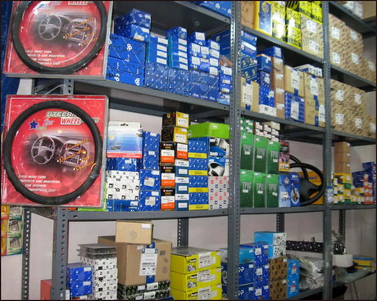 عرضه قطره‌چکانی لوازم یدکی از سوی خودروسازان