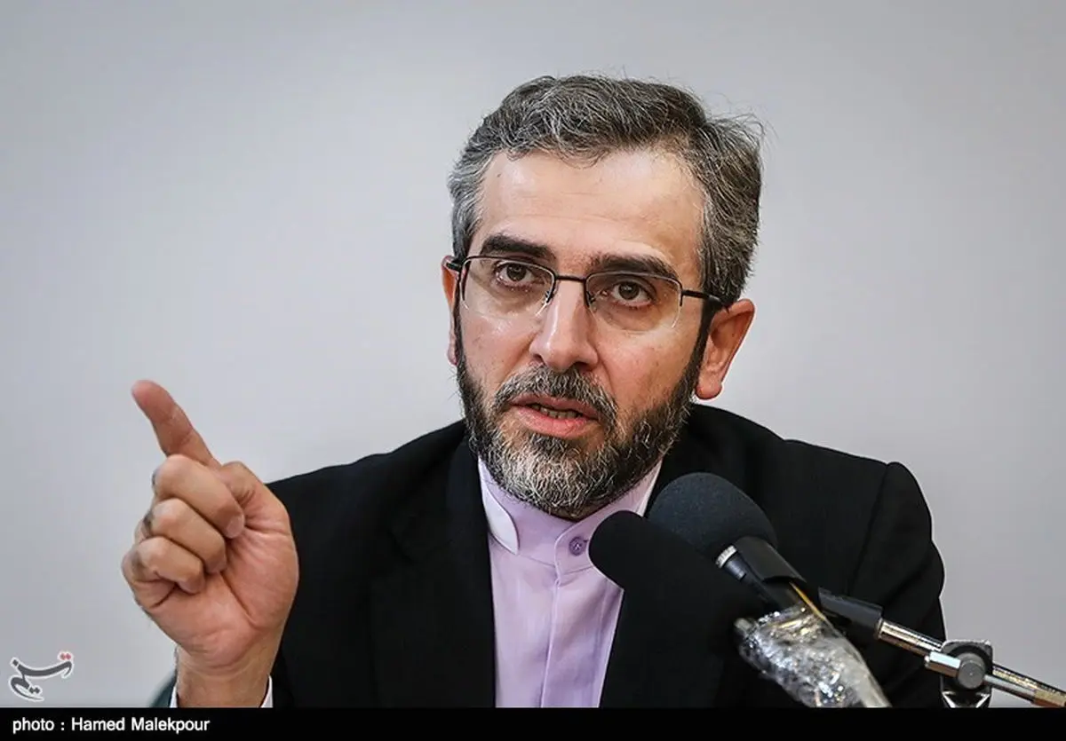 باشگاه‌های ایرانی در بیرون کشور میزبان شده‌اند/ مدعیان چرا با مذاکره مشکل را حل نمی‌کنند؟