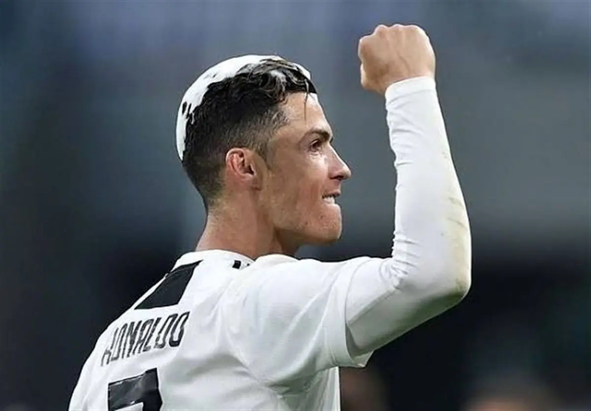 تصویر/رونمایی رونالدو از خودروی یک میلیون یورویی جدیدش در لیسبون