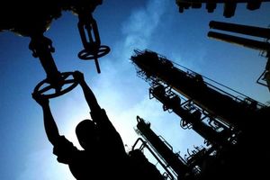 انهدام پهپاد آمریکایی، قیمت نفت را بالا برد