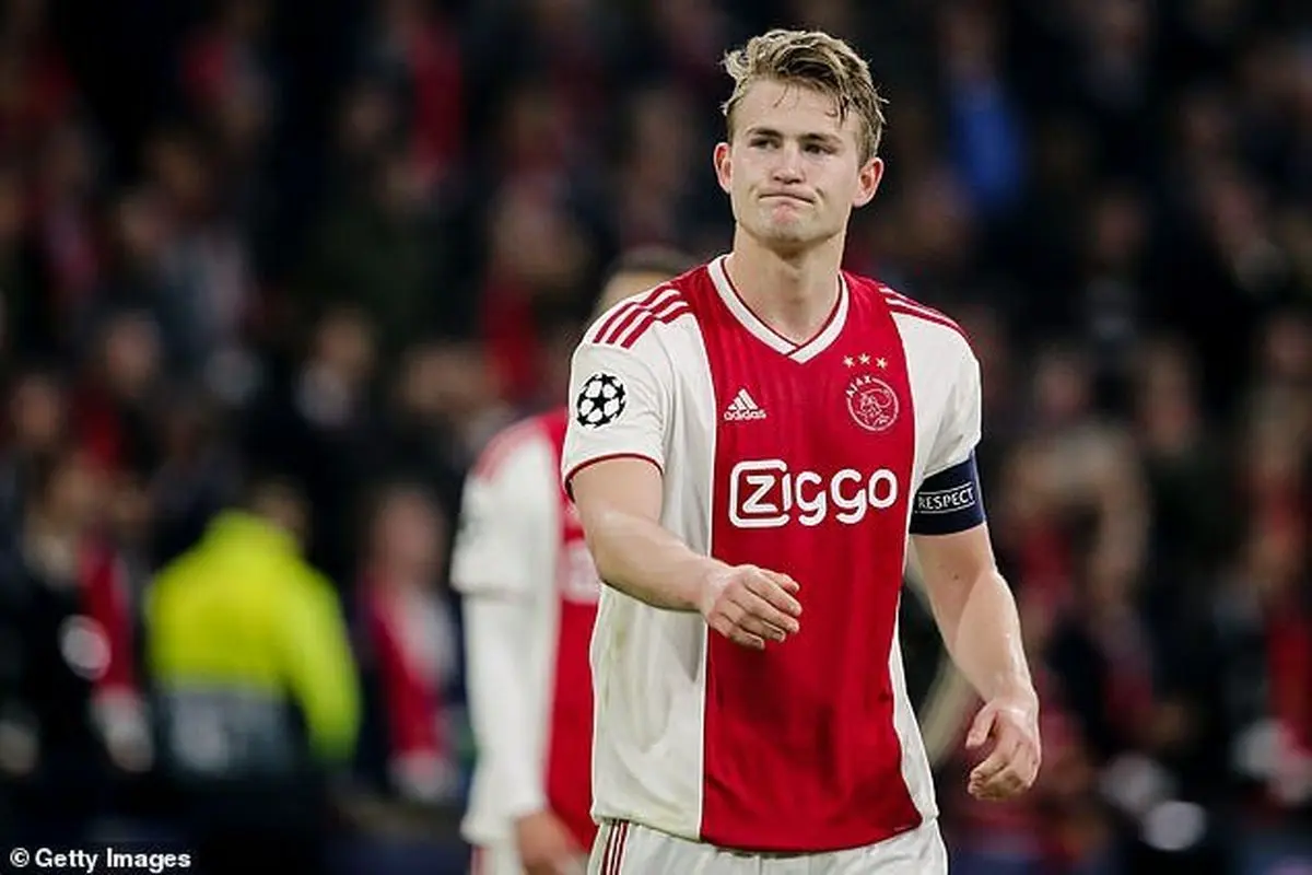 دی لیخت در آستانه توافق با یووه