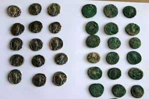 کشف سکه‌های قدیمی در سرپل‌ذهاب
