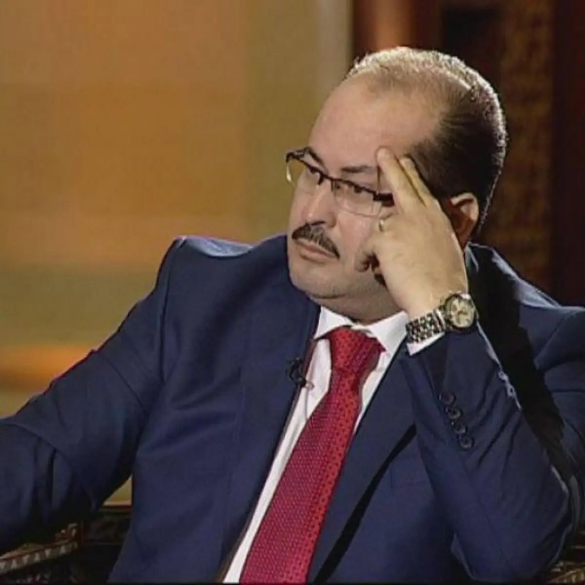 درحالی که حاکمان عرب در مقابل ترامپ سر تعظیم فرود آورده اند، مرد مسلمانی از سرزمین فارس به نام سیدعلی خامنه ای در برابر او ایستاد