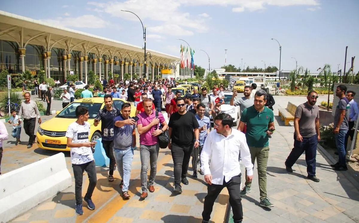 گل‌محمدی، فنایی و رحمتی وارد مشهد شدند