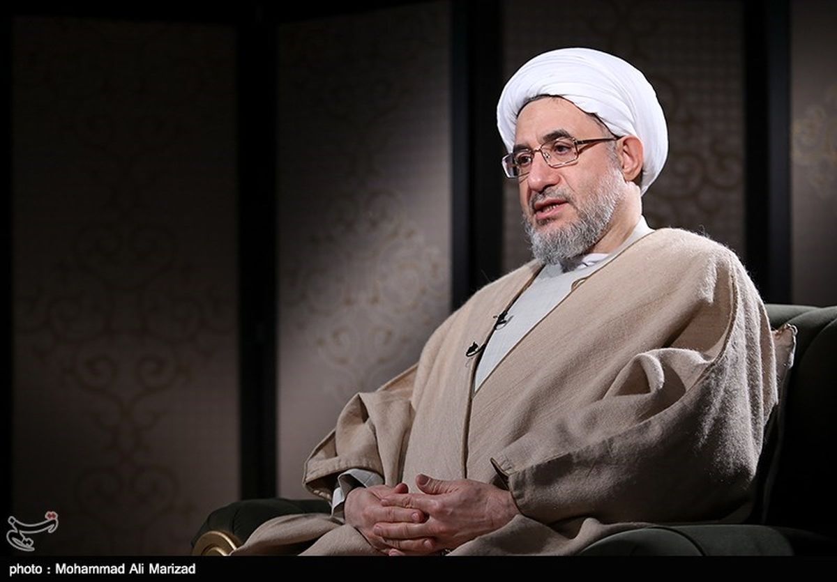آیتالله اراکی: حلقههای مقاومت در منطقه امنیت را پایدار کردند/ فرهنگ و اقتصاد ما گرفتار «ستون پنجم» است