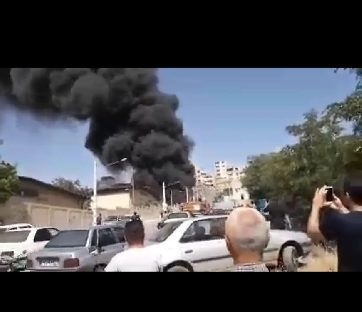 آتش‌سوزی در انبار شرکت آبفار کردستان