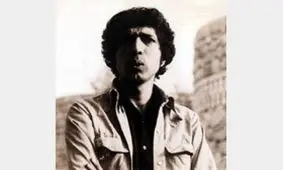 مردی که با سایه خودش تنها شد