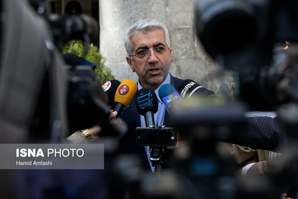 اردکانیان: ایرانیان، مصرف کننده ارزان‌ترین آب از طریق یارانه‌های انرژی هستند