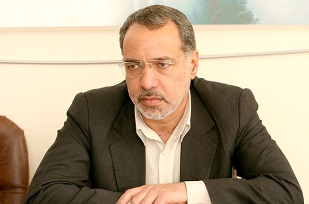 آرینمنش: زمینه ظهور جریان سوم فراهم است