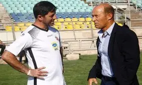 جلسه کادر فنی جدید پرسپولیس برگزار شد/ اطلاعات بازیکنان در اختیار کالدرون قرار گرفت