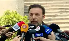 انتقاد واعظی از افشای مسیر حرکت نفتکش‌های ایرانی در رسانه ملی/اطلاعات را در اختیار دشمن قرار ندهید