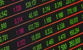 فرضیه بازار کارا چه می‌گوید؟