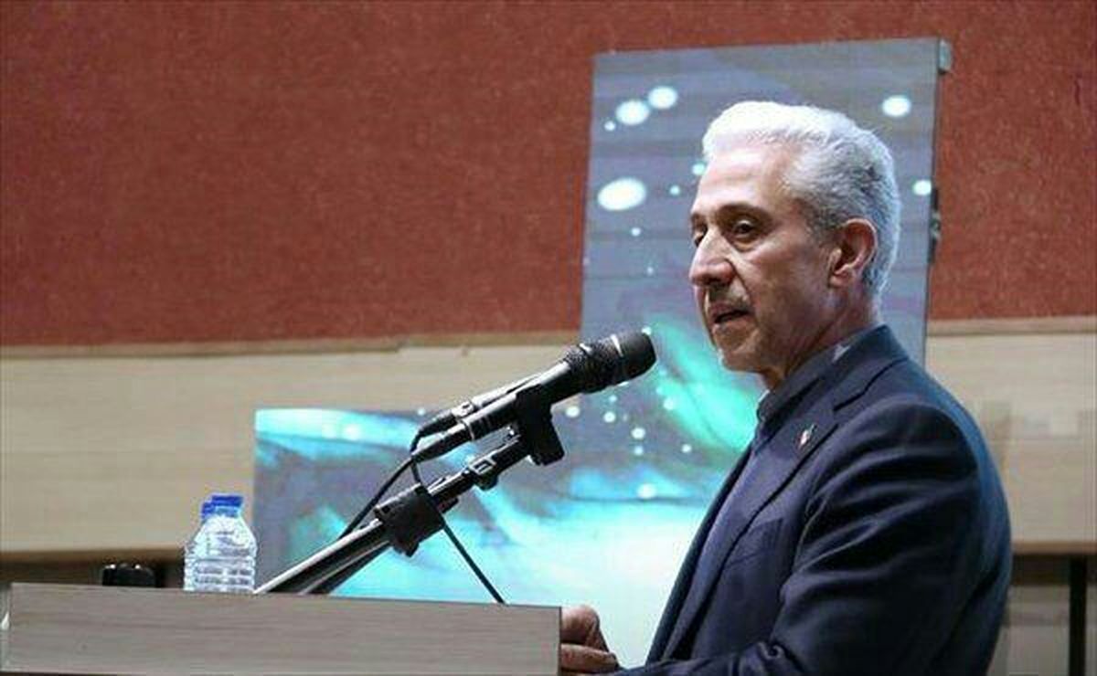 برنامههای ویژه برای تقویت رشتههای علوم پایه داریم
