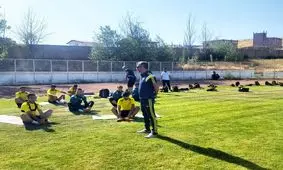 شلاق کمالوند به بدن بازیکنان پارس جم