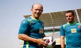 اعلام آمادگی چند مربی شاغل برای کار در کنار کالدرون/ بیرانوند گزینه مدنظرش را معرفی کرد